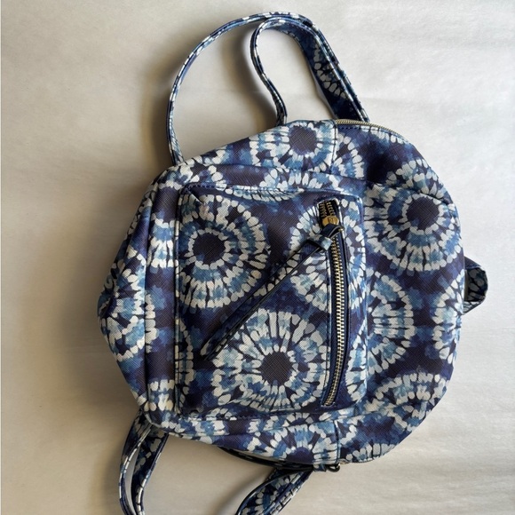 Small Vinyl Backpack. Blue and White. Excellent condition. - Picture 2 of 11